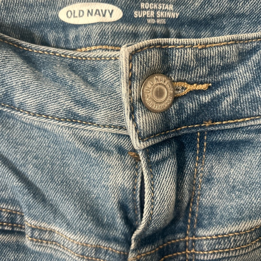 Old Navy Light Blue Women's Skinny Mid-Rise Jeans - Picture 3 of 5